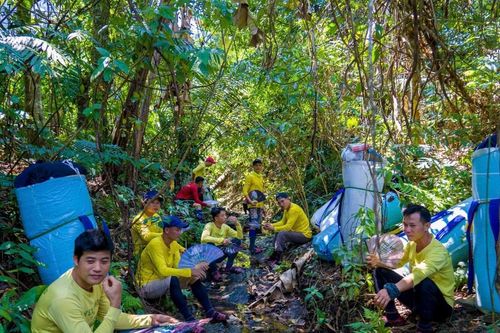 Hành trình đổi đời của những người 'thợ rừng' ở Phong Nha - Kẻ Bàng