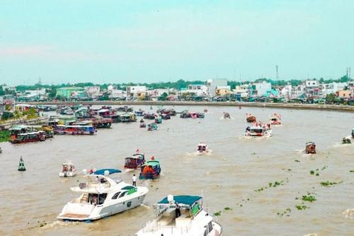 Cần Thơ bắn pháo hoa tại Lễ hội văn hóa sông nước 2025