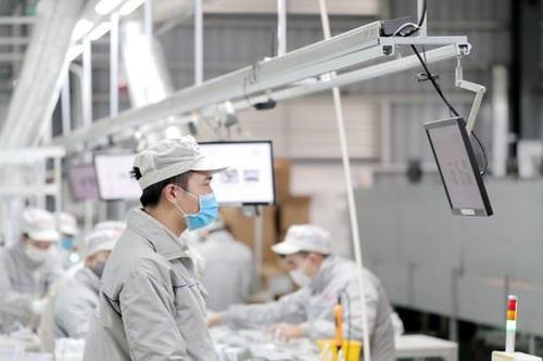 TP Hồ Chí Minh: Hơn 150.000 sáng kiến của công nhân làm lợi trên 5.200 tỉ đồng