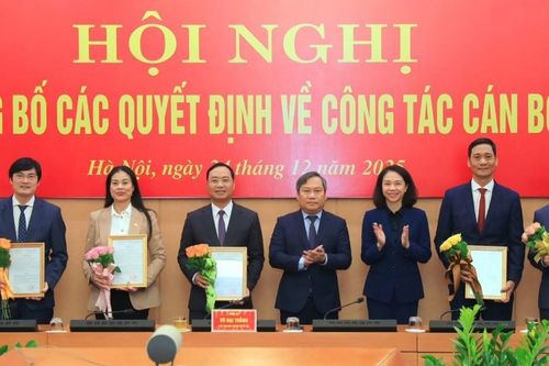 Ông Nguyễn Tiến Thiết làm Chánh Văn phòng UBND TP Hà Nội