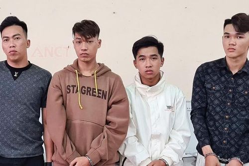 Bắt 2 thanh niên ở Cần Thơ, thu giữ súng cùng 1.476 viên đạn
