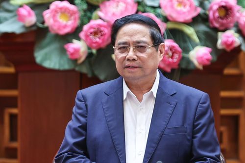 Thủ tướng: Thu hút nhân tài trong lĩnh vực công nghiệp quốc phòng
