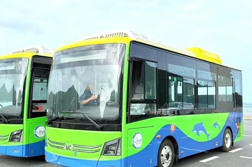 TPHCM khai trương tuyến xe buýt đầu tiên tại đặc khu Côn Đảo