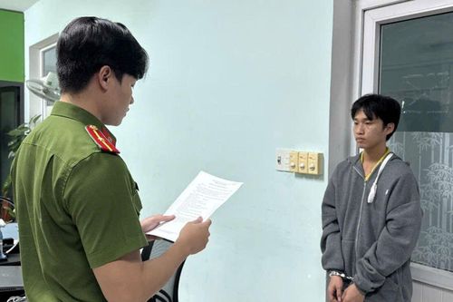 Chân dung thanh niên 17 tuổi cướp 360 tờ vé số của người khuyết tật