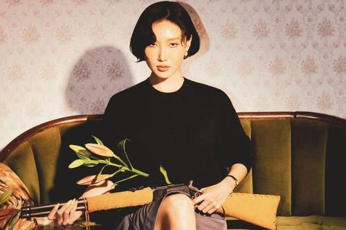 Hwasa lập kỷ lục mới, gia nhập hàng ngũ huyền thoại với BTS và IU