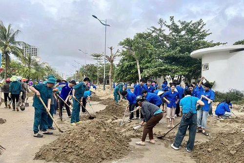 Nhiều giải pháp kiểm soát môi trường biển