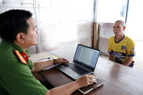 Chủ nợ bị chém trọng thương vì đòi 300 ngàn đồng