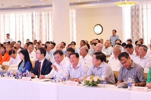 Ủy ban Trung ương MTTQ Việt Nam tiếp xúc đồng bào dân tộc thiểu số và miền núi vùng đồng bằng sông Cửu Long