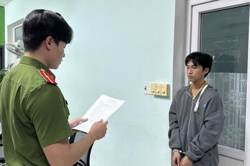 Bắt đối tượng cướp giật vé số của người khuyết tật