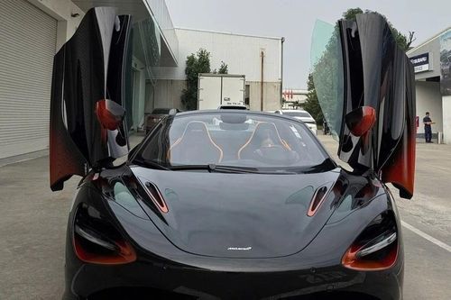 Siêu xe McLaren 750S Spider Orange Coriolis 'độc bản' xuất hiện tại Việt Nam, giá gần 30 tỷ đồng
