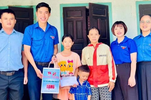 Bí thư Ðoàn xã Tuy Phước năng động, nhiệt huyết
