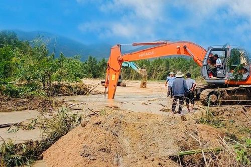 Thủ tướng: Tập trung khắc phục cơ sở hạ tầng, khôi phục sản xuất kinh doanh sau bão lũ tại khu vực Trung Bộ