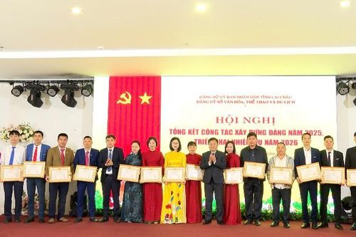 Tổng kết công tác xây dựng đảng năm 2025, triển khai nhiệm vụ năm 2026