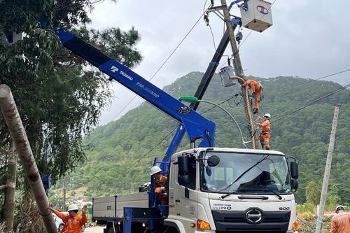 Đội quản lý điện Đơn Dương: Nước rút đến đâu, điện sáng đến đó