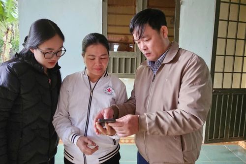 Nâng cao hiệu quả tuyên truyền và giảm nghèo bền vững