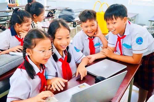 Giáo dục kỹ năng công dân số ở cấp tiểu học