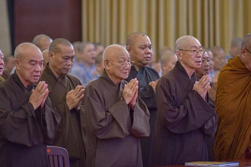 Buổi thảo luận về Nghi lễ Phật giáo trong Tuần huân tu và Khóa bồi dưỡng trụ trì năm 2025