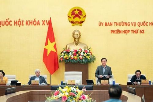 Thông qua Nghị quyết của Ủy ban Thường vụ Quốc hội về phân loại đô thị