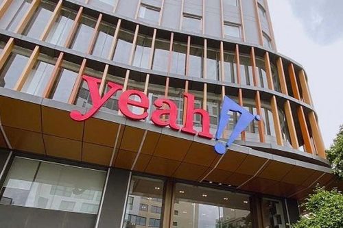 Chuyển động mới của nhà sản xuất 'Anh trai vượt ngàn chông gai'