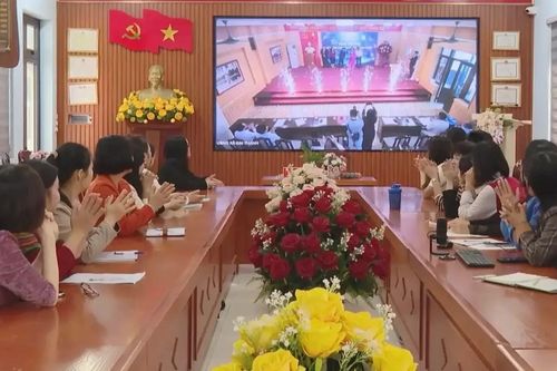 Đưa hệ thống họp trực tuyến xuống tận thôn, tổ dân phố