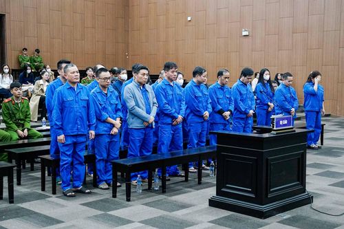 Cựu Phó Chánh án TAND Cấp cao tại Đà Nẵng Phạm Việt Cường bị phạt 7 năm tù