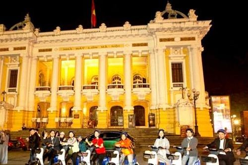 Du lịch đêm Hà Nội: Công nghệ làm nên khác biệt