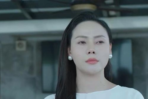Chủ tịch Tập đoàn Trinh Tam tin tưởng Khắc vì có quan hệ tốt với thanh tra tỉnh