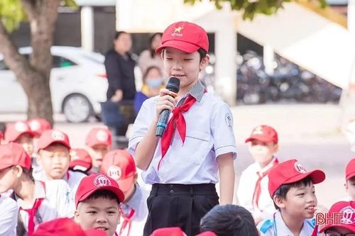 5 học sinh 11 tuổi là đại biểu nhỏ tuổi nhất dự Đại hội Thi đua yêu nước lần thứ XI