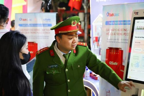Sáng tạo, dũng cảm, đoàn kết đồng lòng vì cuộc sống bình yên của nhân dân