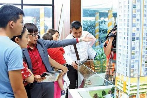 Ghi nhận kiến nghị về minh bạch thông tin thi chứng chỉ môi giới bất động sản