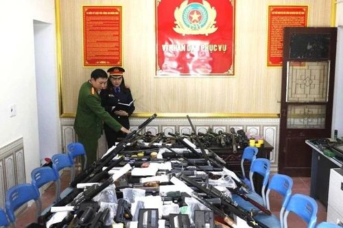Công an Nghệ An bắt giữ hàng chục đối tượng trong đường dây chế tạo, mua bán, tàng trữ vũ khí quân dụng trái phép