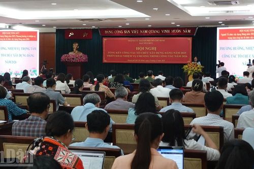 Thành phố Hồ Chí Minh tổng kết công tác tổ chức xây dựng Đảng năm 2025