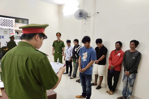 Khởi tố nhóm đối tượng xẻ thịt heo bệnh, heo chết để tiêu thụ