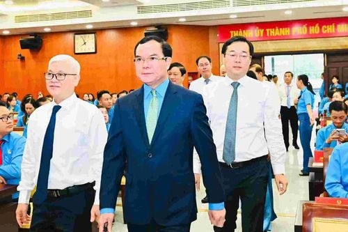 Tiên phong, sáng tạo, chăm lo đoàn viên, người lao động