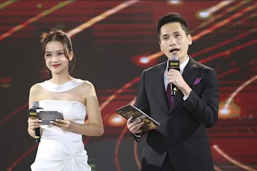 MC Phương Huyền: Vinh dự khi được đồng hành cùng Quả bóng vàng Việt Nam