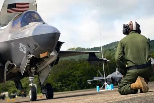 Giữa căng thẳng ở Venezuela, Mỹ đổ bộ phi đội máy bay F-35 đến khu vực Caribbean, tái kích hoạt căn cứ hải quân ở Puerto Rico