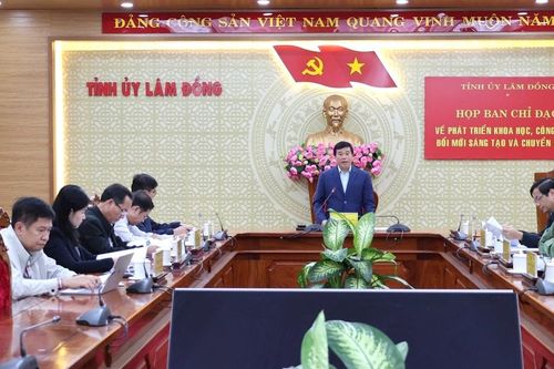 Công nghệ, chuyển đổi số - Đánh thức những vùng đất khó