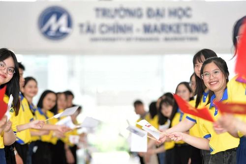 Chính phủ quyết định sáp nhập hai trường đại học ngành tài chính