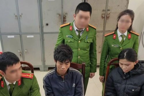 Ngụy trang ma túy trong các hộp mỹ phẩm để gửi xe khách Bắc - Nam