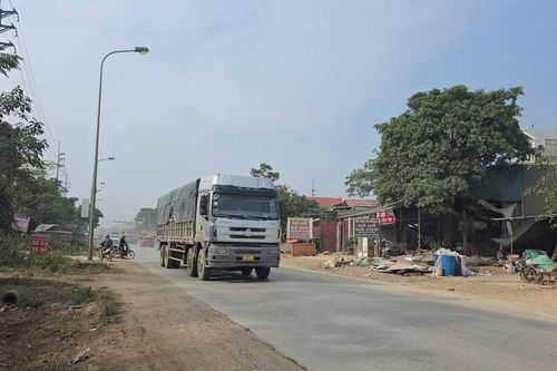 Hà Nội: Giải phóng mặt Quốc lộ 6 đoạn Ba La- Xuân Mai còn ì ạch