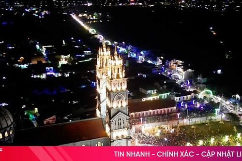 Hà Tĩnh rộn ràng đón Giáng sinh
