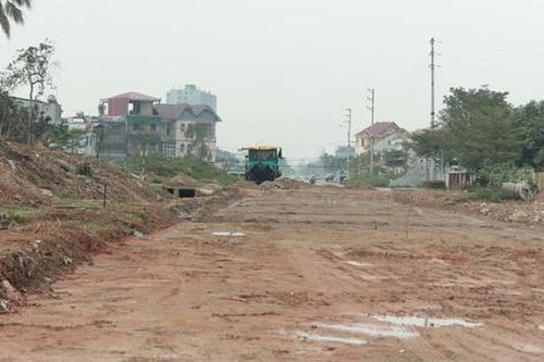 Hà Tĩnh: Quyết liệt tháo gỡ 'điểm nghẽn' mặt bằng, đưa các dự án giao thông trọng điểm về đích
