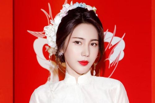 Phía sau quyết định của Thủy Tiên