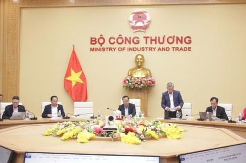 Chùm ảnh: Bộ Công Thương thúc đẩy sửa đổi Luật Điện lực