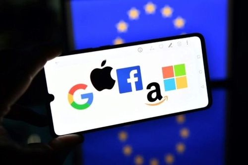 EU chỉ trích lệnh cấm nhập cảnh của Mỹ với năm cá nhân châu Âu
