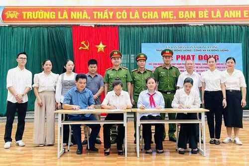 Xây dựng 'Trường học không ma túy'