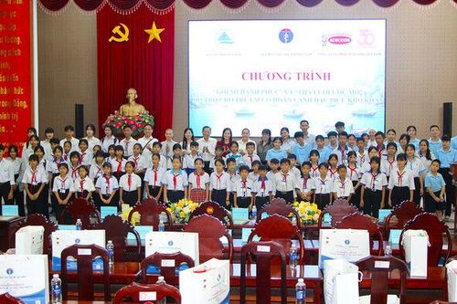 Tiếp bước đến trường