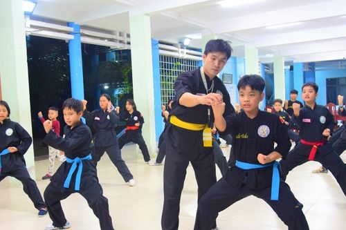 Võ sư trẻ giữ lửa võ cổ truyền