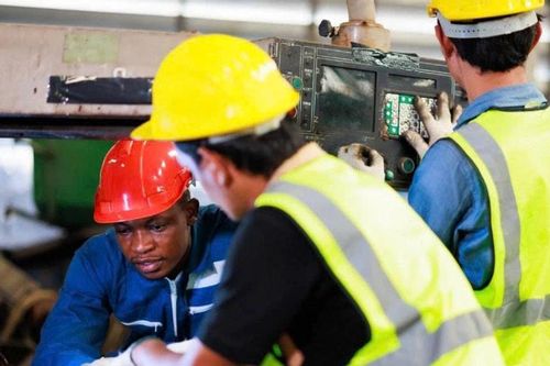 Nhật Bản và Hàn Quốc điều chỉnh số lượng lao động nước ngoài