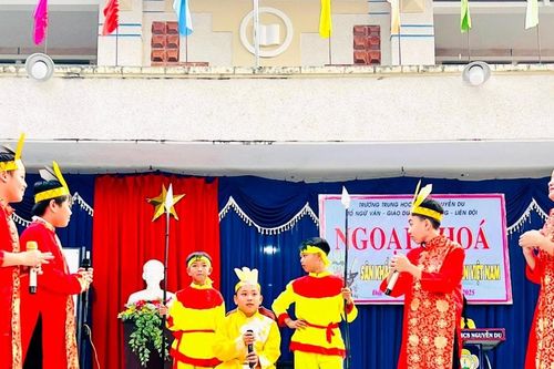 Giúp học sinh 'học đi đôi với hành'